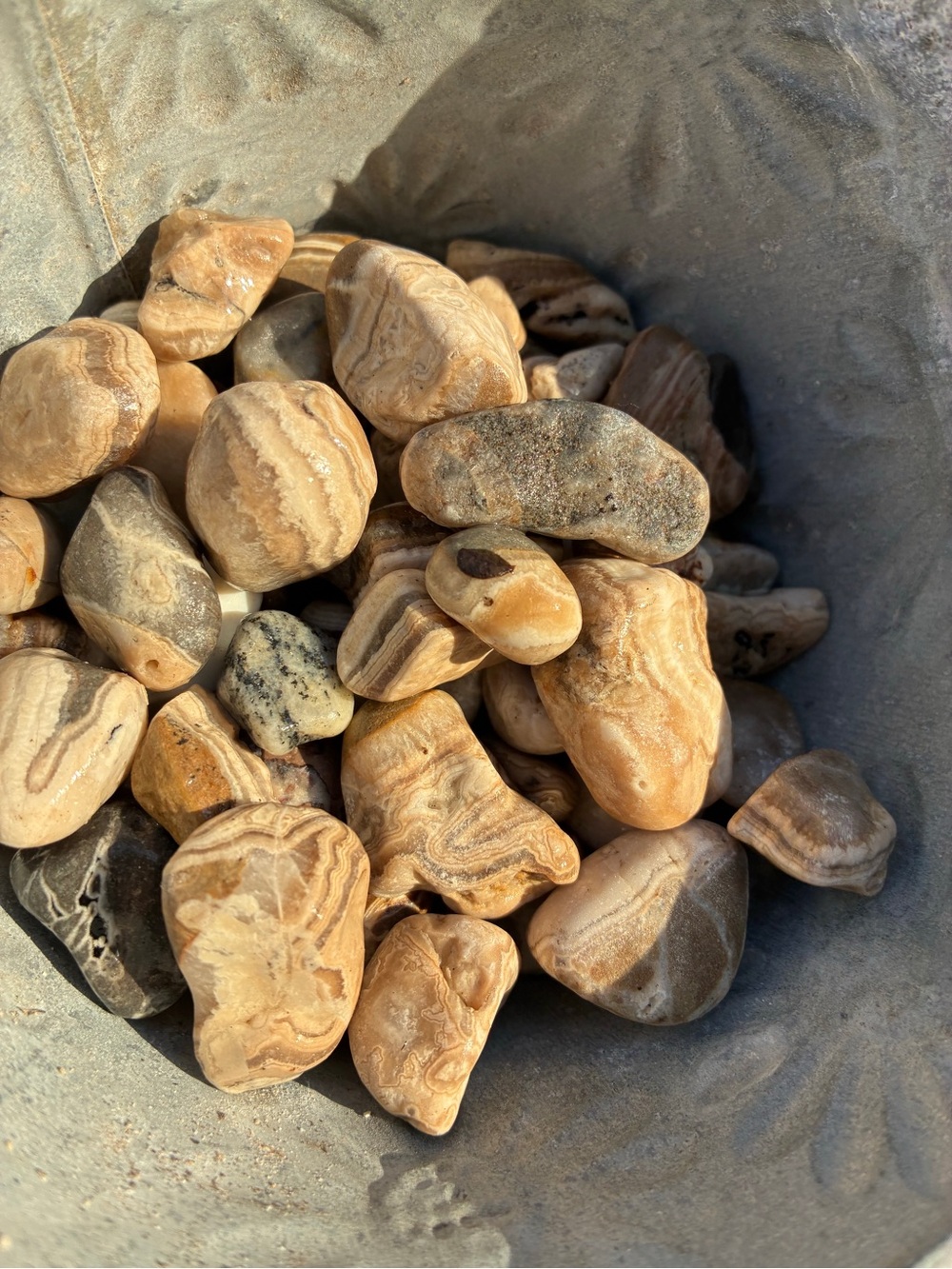 1.2 lbs of Small Agates Naturally Sea Tumbled #rocks #stones #minerals